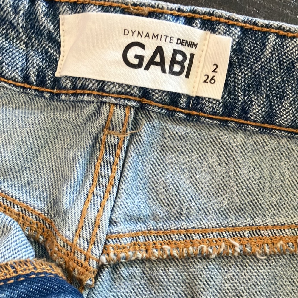 Dynamite GABI denim shorts - Picture 9 of 12
